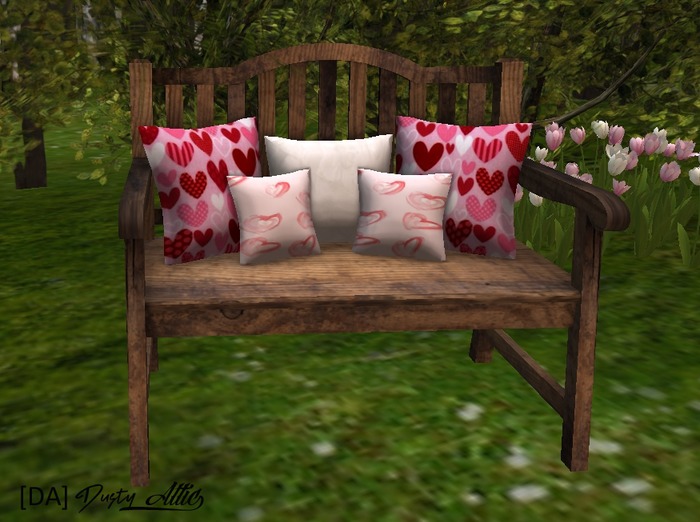 [DA] Sweetheart Bench