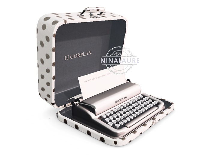 floorplan. traveling typewriter / silver RARE