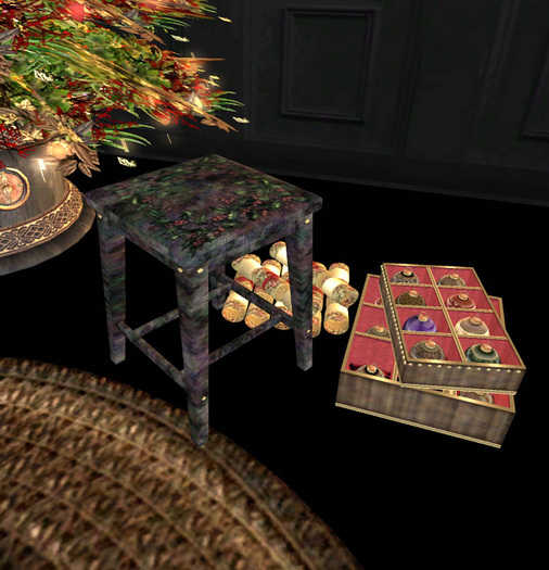 TLG - Our Festive Joy Decorating Stool