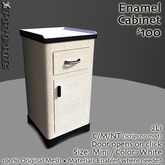 % 1930's Vintage Enamel Cabinet (Small)