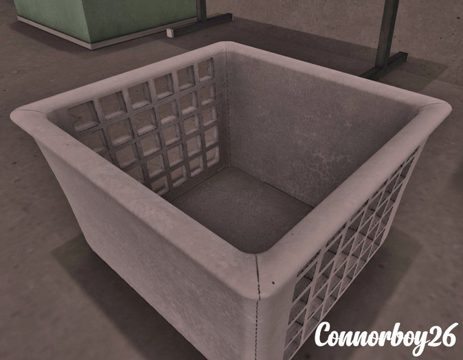 oyasumi / laundry basket / empty