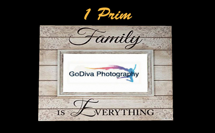 GoDiva Family Is Everything Wooden Texture Change Frame BOX