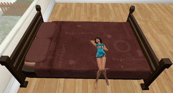 Sweetheart Bed with fun poses, free (almost)