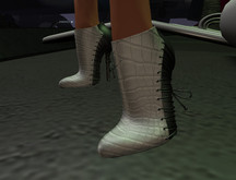 P212 SLIVAA tri High heels