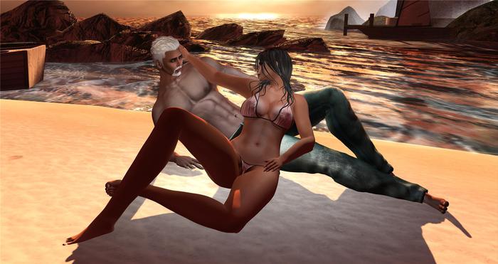 Ink Gallery Beach - Couple Pose