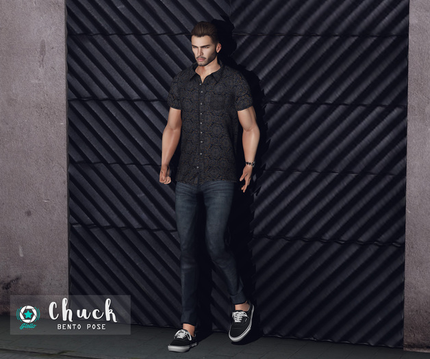 #HeLLO poses. Chuck Bento Pose