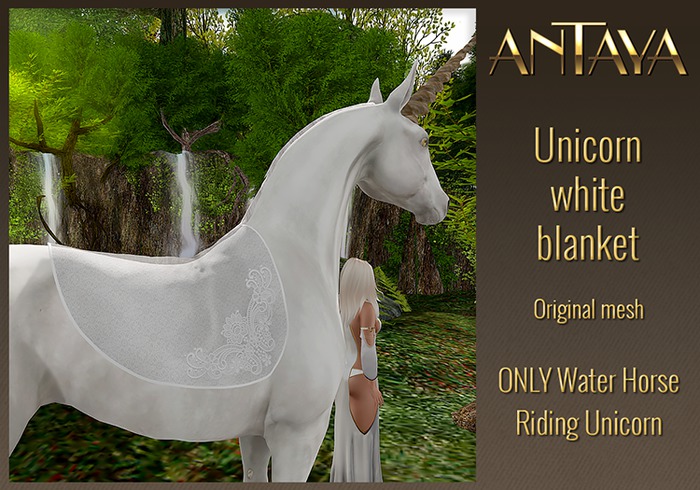 :: ANTAYA :: Water Horse Unicorn white blanket