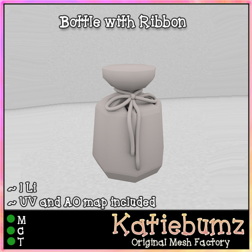 ~Katiebumz~ Bottle with Ribbon