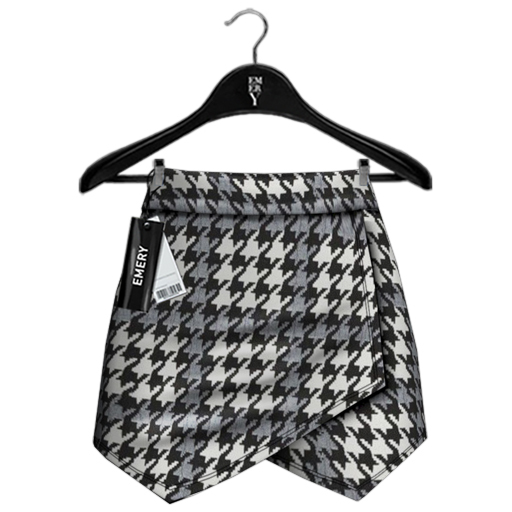Emery Dog Tooth Wrap Short 1