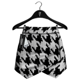 Emery Dog Tooth Wrap Short 3