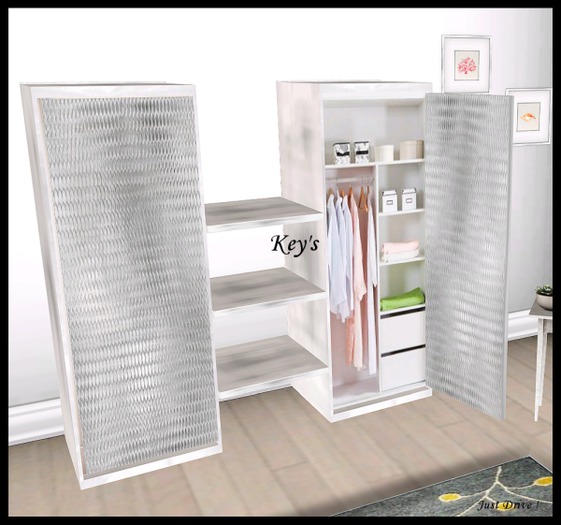 Closet with Texture Change - Single or Double for Roomies!