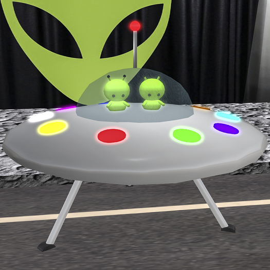 Mesh Flying Saucer with Aliens Tip Jar