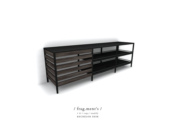 / frag.ment's / Bachelor Desk