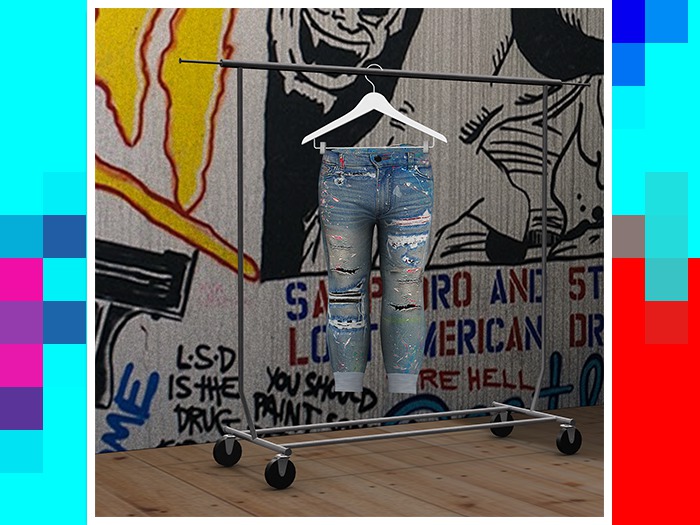 LONE. - "AMYRI" Mid-Washed Graffiti Jeans.