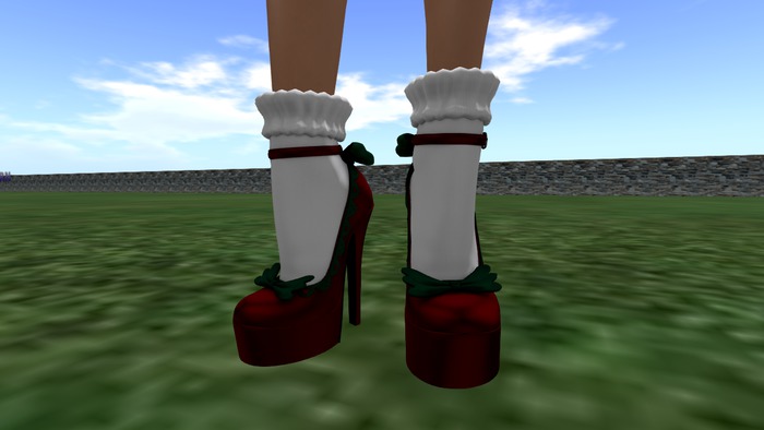 2 Sn@tch Valentine Pumps (XMAS)