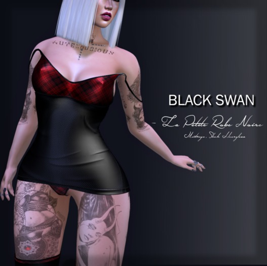 ! Black Swan ! Robe Noire - red