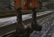 P258 THRUST boots brown