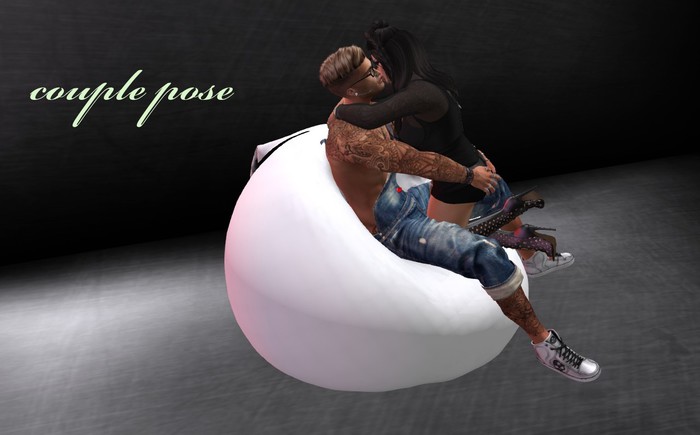 couple pose nr 4