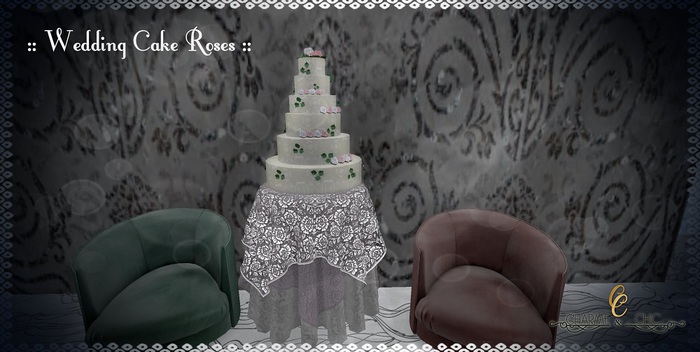 ♥♥ Charm & Chic ♥♥  Wedding Cake  Roses & Leaves