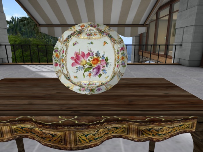 Porcelain Centerpiece 