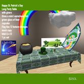 Happy St. Patrick's Day long Party Table with givers-BOX