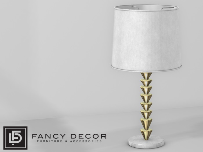 Fancy Decor: Kelsey Lamp