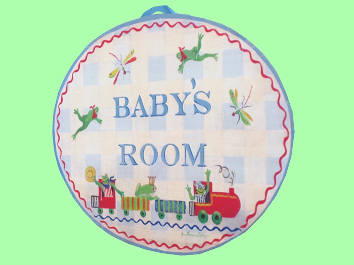 baby room wall hanging