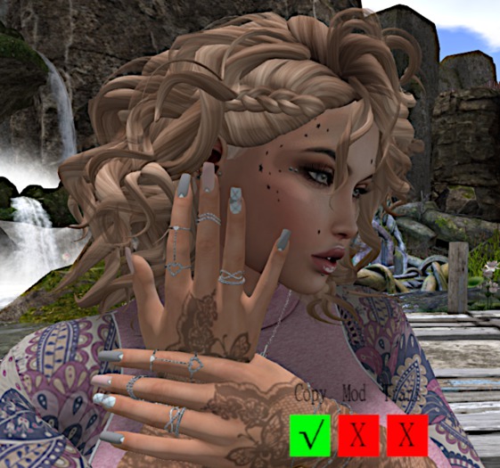 .:PD:. Cream Argyle Nail Appliers