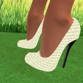 Tuffed Leather Shoe Pale Yellow (Lara)