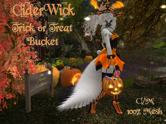 CiderWick Trick or Treat Bucket Box