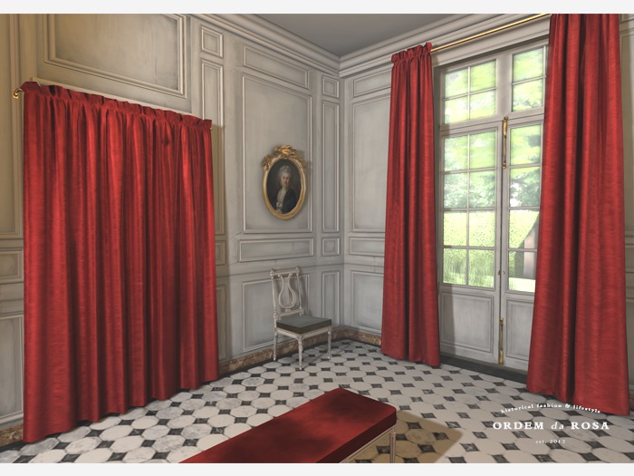 Ordem da Rosa - Antique Drapes