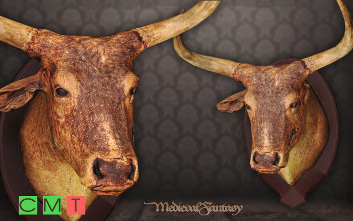 [MF] Mounted cow trophy (boxed)