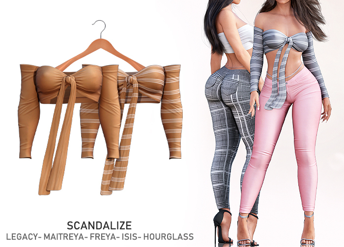 Scandalize. Indyle Top. Gold