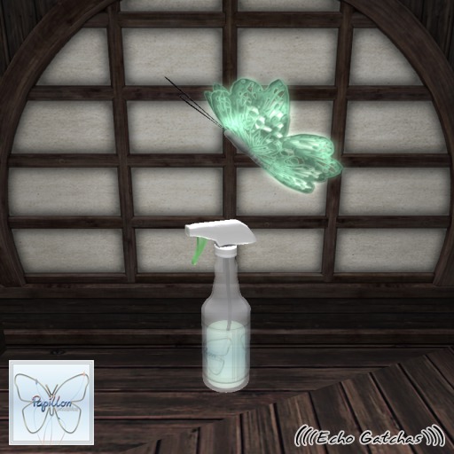 {Papillon} [Boxed] Misting Bottle and Helper