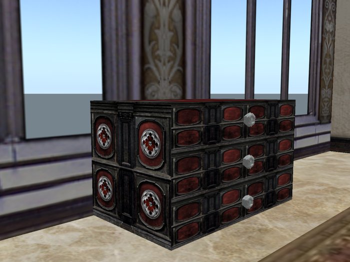 Tainted Love Chest (red)