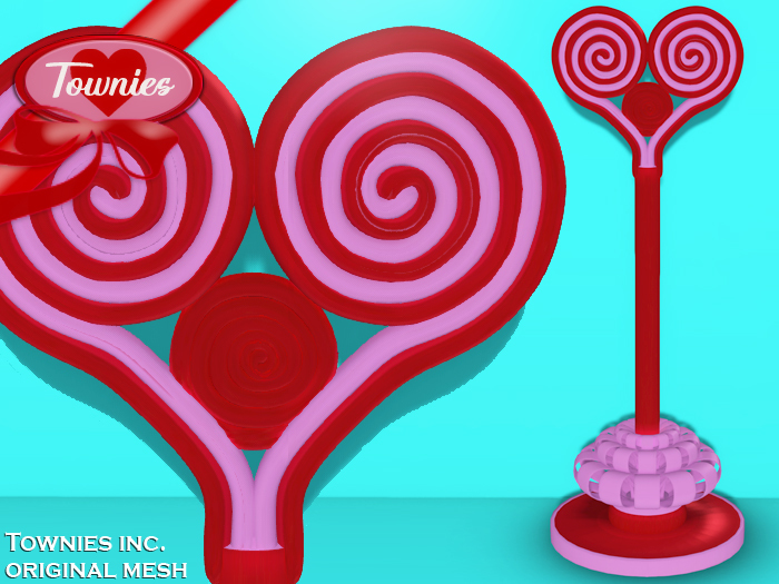 Townies Valentine Swirl Heart Decor