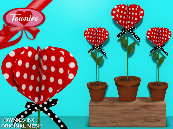 Townies Valentine Pot of Paper Hearts (rw dot)