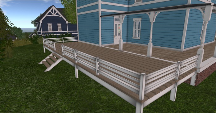 Shelly Victorian Deck