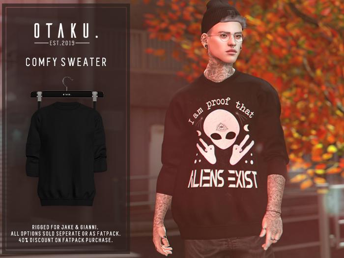 Otaku. Comfy Sweater / Black