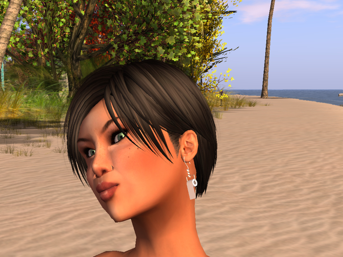 Toilet paper earrings　トイレットペーパーイアリング