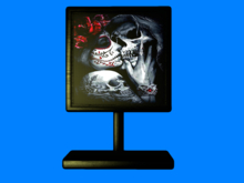 Skulls-The Kiss