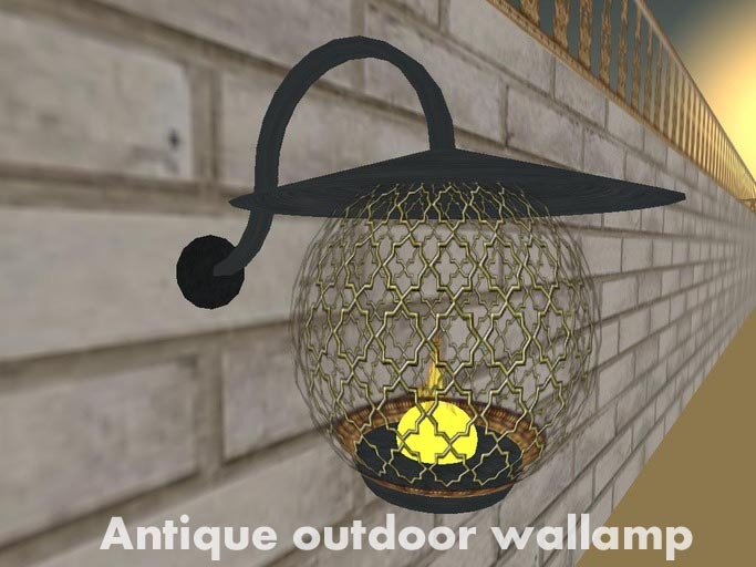 Antique outdoor wallamp