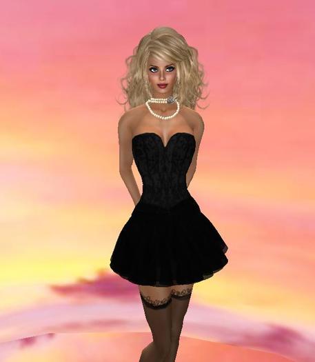 KL KRISTINE  BLACK COCTAIL WITH NECKLACE