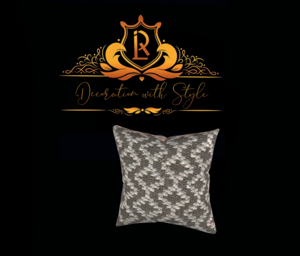 (LR) SALAMANCA PILLOW BOX