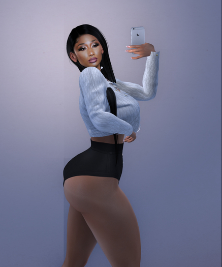 PINKFRIDAY. Megan Selfie Pose
