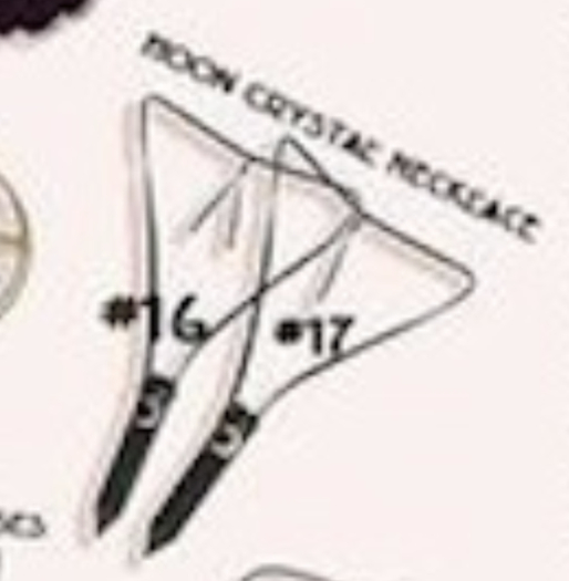 REIGN.- MOON CRYSTAL NECKLACE- GOLD #17