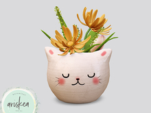 Ariskea [Eli] Cat Planter relaxed  [1]
