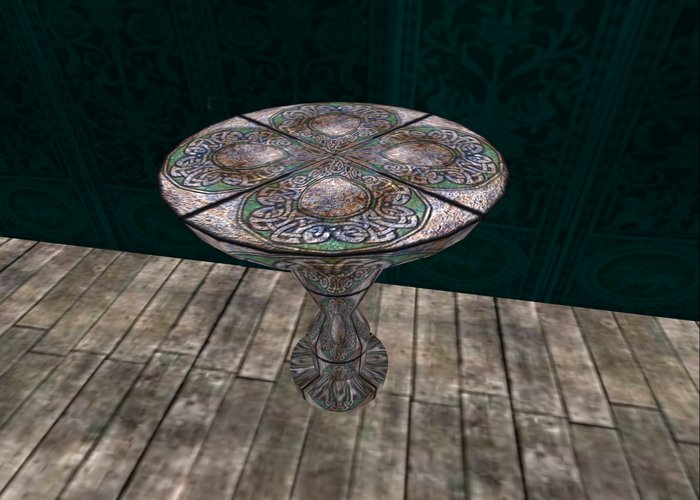 *D*D* Celtic Stone Table - Gray Clover