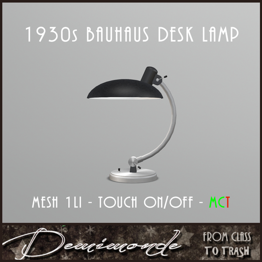 [CYN] 1930s Bauhaus Desk Lamp