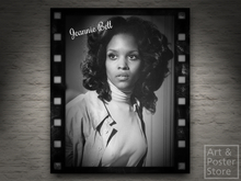 Hollywood Diva Jeannie Bell | Mesh Monochrome Wall Panel